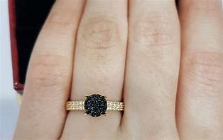 Cincin Permata Hitam Perempuan